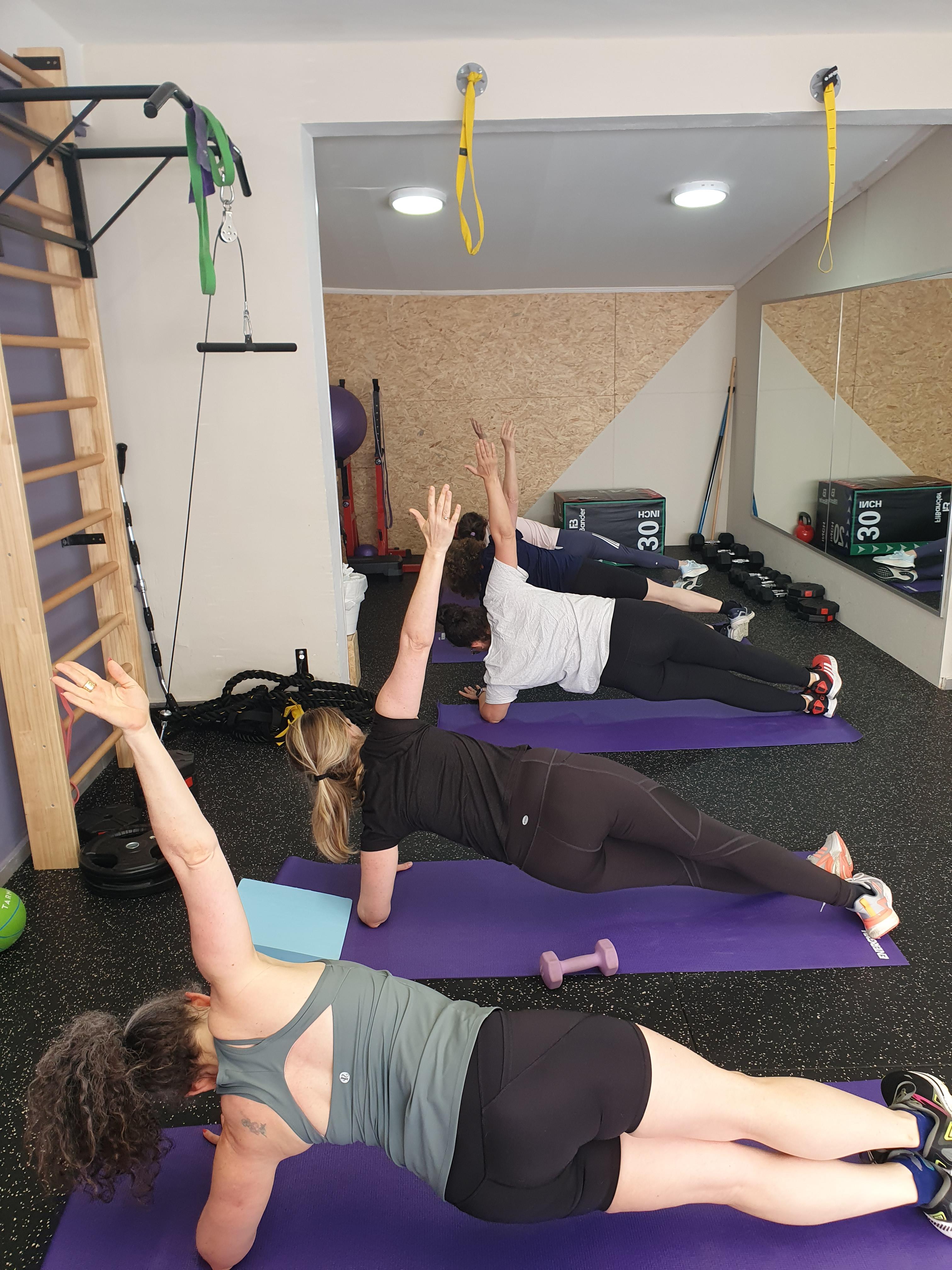 אימון קבוצתי קטן בסטודיו מאיה